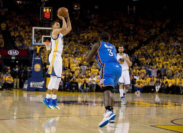 两进两出！贝西洛维奇已经是第二次在同曦下课（同曦再度换帅：贝西洛维奇第二次下课）