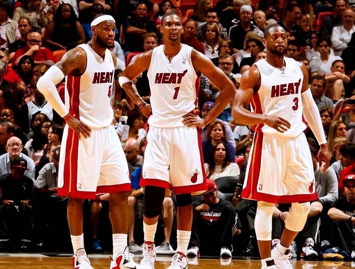 佛罗伦萨vs莱切：德赫亚、哲科首发，班达、加洛出战（佛罗伦萨迎战莱切：德赫亚、哲科先发，班达、加洛登场）