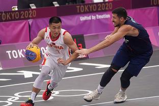 太阳报：C罗准备在马德里开一家私人会所，会费最高13000英镑（英媒称C罗计划在马德里开设私人会所，会员费最高达1.3万英镑）