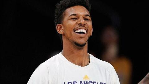 阿莱格里：赢德比是因为门将发挥的运气？门将又不能互换（阿莱格里驳“靠门将运气赢德比”：门将并非可互换）