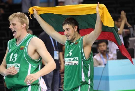 顶级消息人士爆出惊人内幕，利物浦和萨拉赫的转会计划岌岌可危。（权威消息源重磅内情：利物浦与萨拉赫转会计划风雨飘摇）