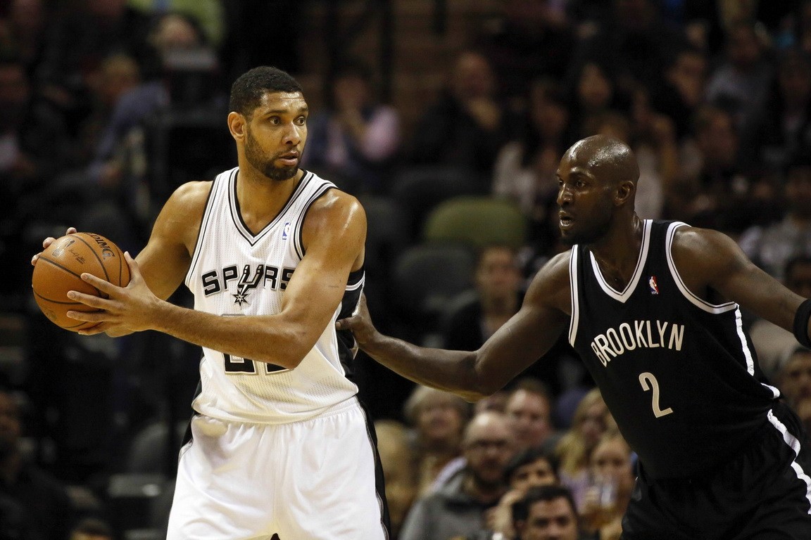 马德兴怒喷女足：主管领导给个解释，主帅不下课亚洲杯必惨败（马德兴痛批女足：相关领导须给出说明，若主帅留任亚洲杯恐惨败）