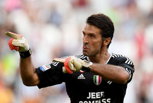 拜仁德甲前11轮拿到31分，追平历史同期最佳纪录（拜仁德甲开局11轮31分，追平历史同期最佳纪录）